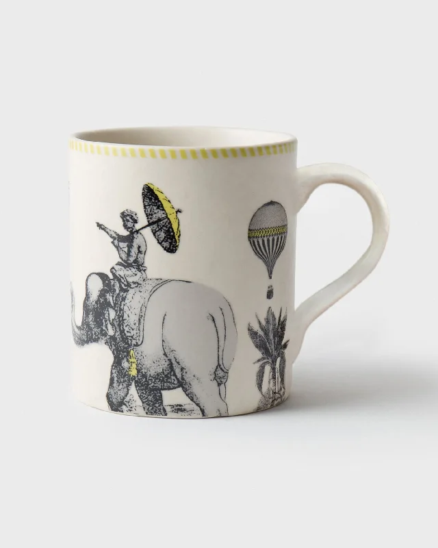 - Pet stroller can be taken on the plane Hathi Mug