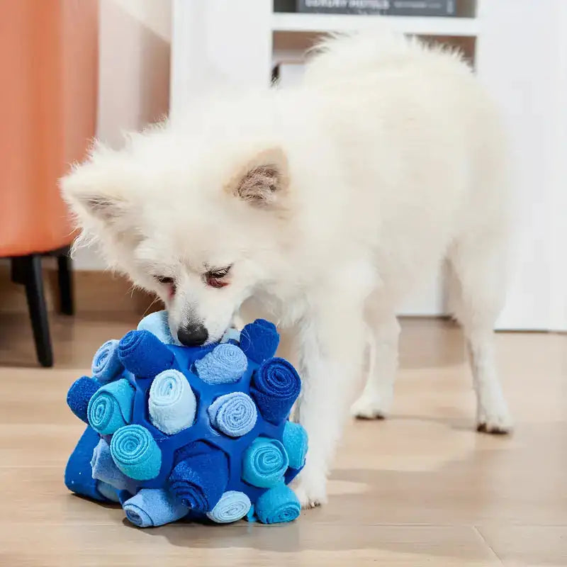 - Car dog seat belt HushSnuff™ - Pet Snuffle Ball