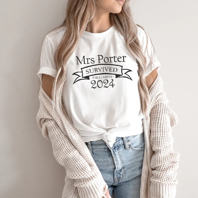 - Winter warm clothes for short-haired dogs Personalised 'Teacher Survived 2024' T-Shirt - Winter warm clothes for short-haired dogs Personalised 'Teacher Survived 2024' T-Shirt