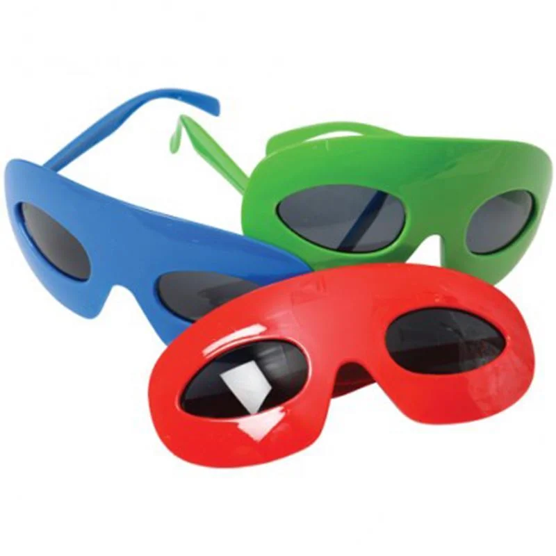  -Splash-proof food bowl AND Anti-choking slow food bowl Superhero mask-shaped glasses, Assortment, 1 Count