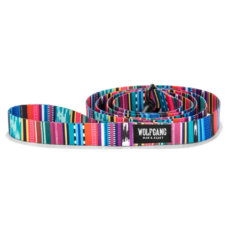 10. **Cat collar bell model**Coastal Wolfgang Man & Beast Quetzal Leash