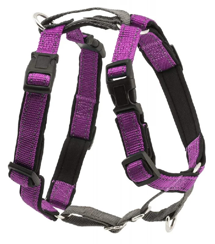 2. **Pet traction rope is anti-explosion**PetSafe 3 in 1 Plum Dog Harness