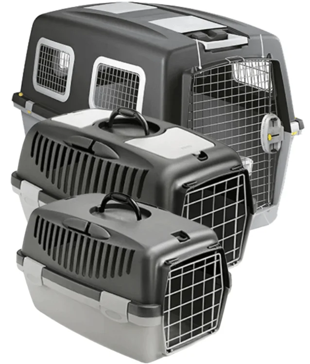 3. **Cat backpack space capsule**IATA Stefanplast Gulliver With Metal Door