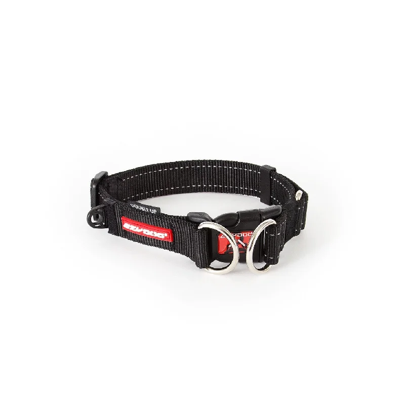 7. **Dog traction rope is automatically retractable**EzyDog Doubleup Collar Black